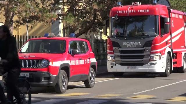 Allarme bomba alla Vasari, tornati tutti in classe. Proseguono le indagini - 5ILyTxv_sSA