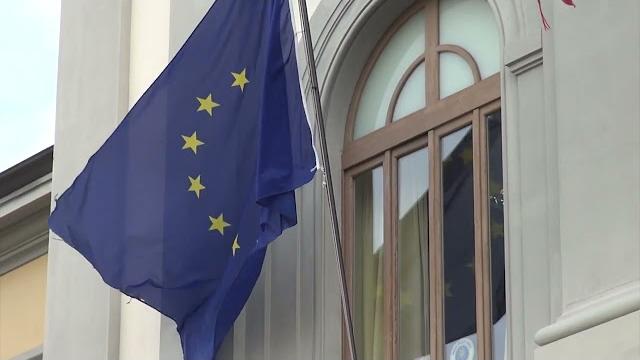 Omicidio di Terranuova Bracciolini, l'arrestato indagato a Perugia per spaccio di cocaina e rapina - 7DOGp_O7rYg