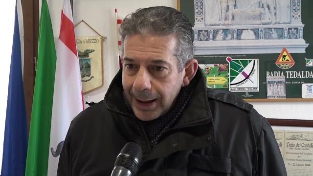 Neve nell'Aretino, ancora frazioni senza corrente elettrica a Badia Tedalda (Ar) - 7JjrWCwb3Cc