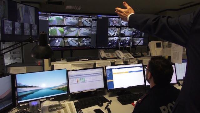 Violenza domestica: due casi nell'Aretino. L'intervento della Polizia di Stato - 7NH6ksiCqTA