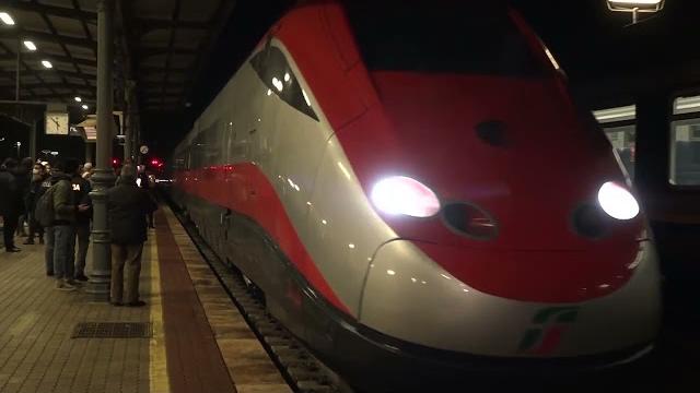 Sorpresi alla stazione con oltre mezzo chilo di eroina: arrestati - 9KceQ03-YA0