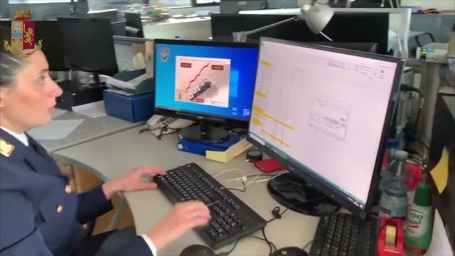 Polizia postale, in Toscana 157 denunce ed un arresto nel 2023 - 9PONwcakI_A