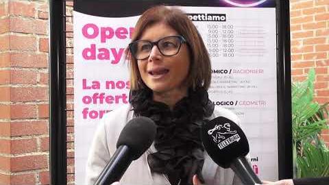 Un giorno di festa per l'avvio dell'anno scolastico all'istituto Buonarroti-Fossombroni - BqqHyvbiVBc