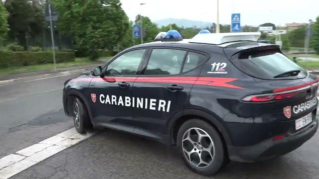 Tenta di uccidere la compagna a Parma, aggressore resta in carcere ad Arezzo - DvduRhRL3l8