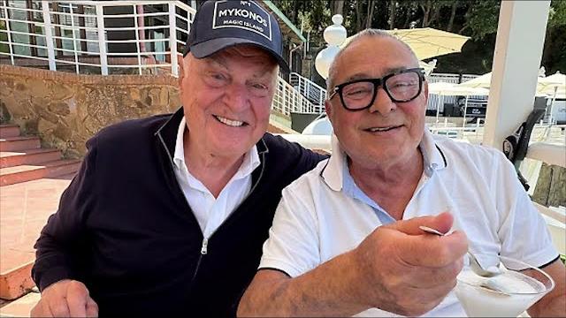 Elicottero caduto, recuperati i corpi delle due vittime  - F68m38E3gcw