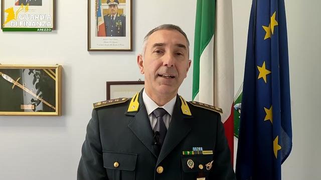 Maxi frode con l'argento scoperta dalla Gdf di Arezzo. 15 indagati e 9 società coinvolte - GpNVi7w3xKQ