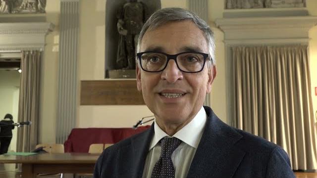 Rossi lascia la guida della procura di Arezzo. "Qui rimane un pezzo di vita" - I8fQwslSh4c