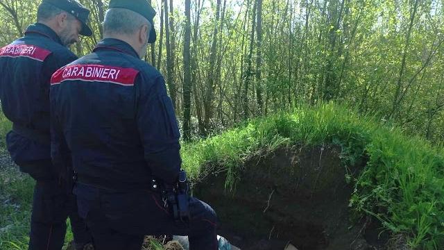 Trovati 76 ordigni della seconda guerra mondiale inesplosi a Subbiano - J2tVGj3t6vY