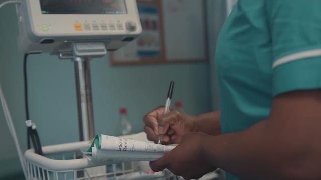 Morto a 19 anni dopo operazione per dimagrire. Aperta un'inchiesta - JhcZ4pYUyW4