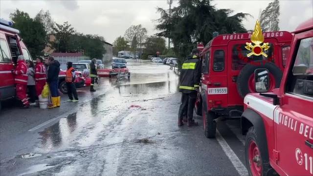 Maltempo: sale a sette il numero di vittime in Toscana. Domani ancora vento e temporali - Jz3dkQAOPO8