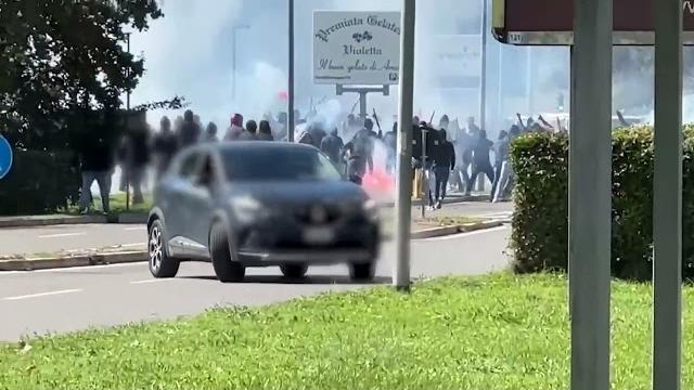 Scontro tra ultras ad Arezzo: in corso indagini serrate - KK4iitKGxds