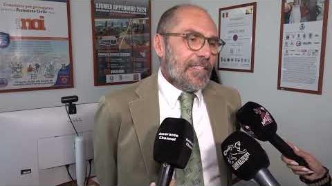 Assalto sventato, plauso del Prefetto di Arezzo alle forze dell'ordine - LJBfIMQ6mOM