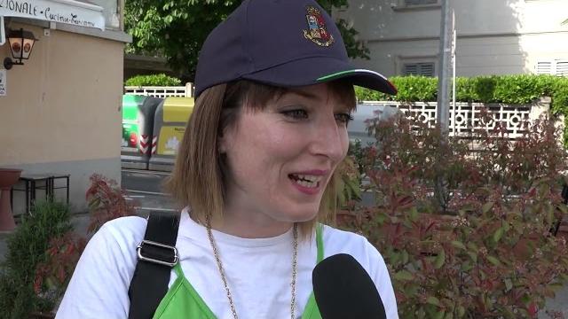 Insegue i ladri e recupera la refurtiva, aretina ricevuta dal Questore - LnonVR-xHyM