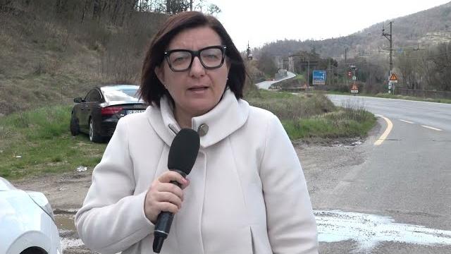 Incidente lungo la Sr71, nei pressi di un cantiere. Due feriti e lunghe code - Q8rq5e9s0_g