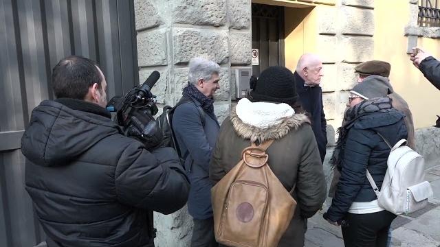 Colpo di pistola al cognato, dopo giorni sta meglio il 45enne - SgnceYEQX1I