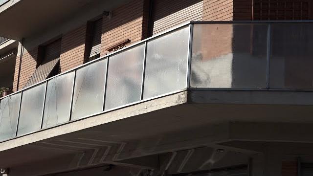 Arezzo, uccide il suo cane con una balestra e poi lo accoltella: “era il diavolo” - SnC1Hk2URTk