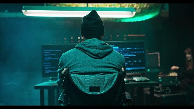 Terrorismo, minorenne perquisito nell'Aretino. Un 17enne in manette: progettava strage a scuola - VWIJSDOSSzQ