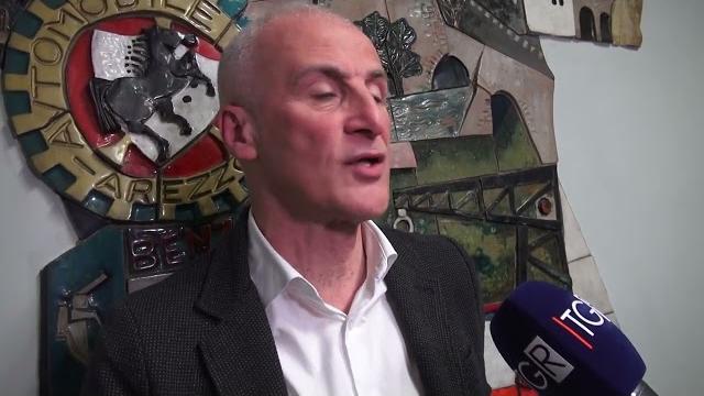 Distrazione, cellulare e distanza di sicurezza, le prime cause di molti incidenti nell'Aretino - YaRnmelO5jA