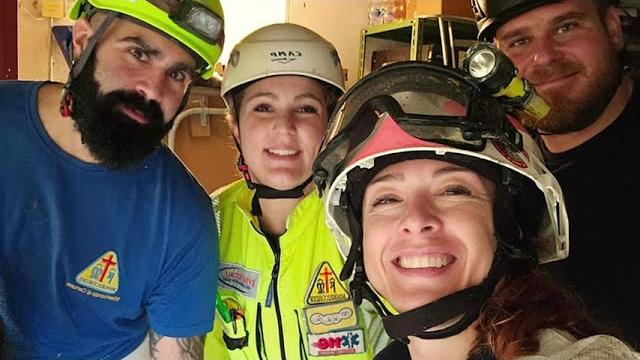 Alluvione nel Bolognese, al lavoro anche i volontari della Misericordia di Arezzo - gRsg56FrOV4