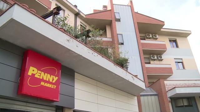 Il quartiere di Saione ad Arezzo perde un'altra attività commerciale - gYJV-jj9M9w