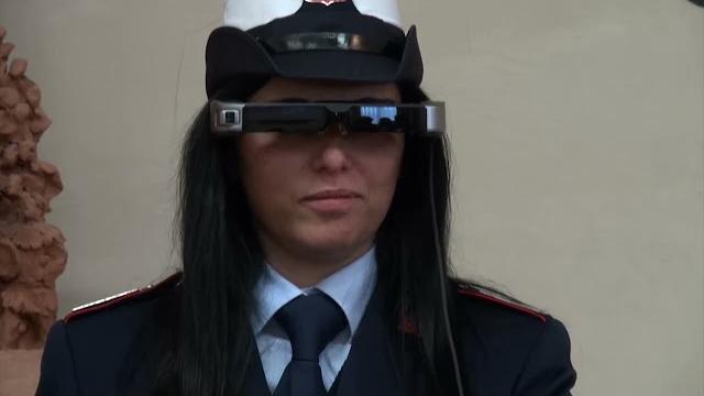 Arezzo, le infrazioni hanno le ore contate con gli "occhiali speciali" in dotazione alla PM - iCKZKTuGSHI