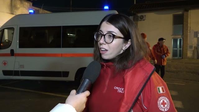 Il lavoro delle unità di strada della Croce Rossa di Arezzo per i senzatetto - jUGRgEP6fTk