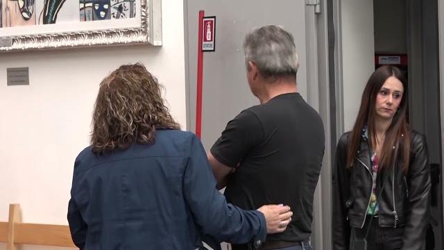 Uccise il vicino che gli stava demolendo la casa, a ottobre prevista la sentenza - kxdbXh6B6zo