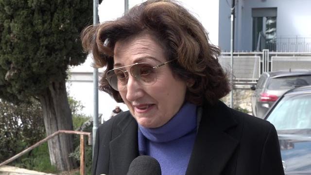 Morto per il rogo dell'auto. Oggi i funerali. "I responsabili dei video vengano individuati" - nXjzAhTBa1c