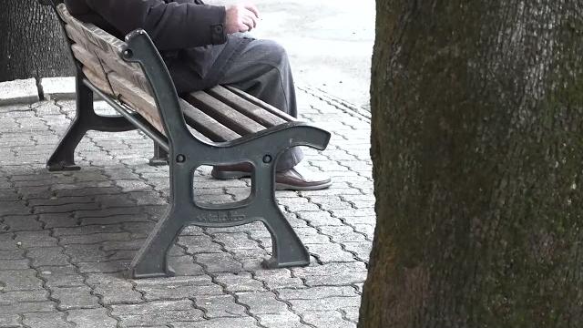 Ragazzini aggrediti e rapinati da baby gang, i familiari della vittime presentano denuncia - n_EE9SiZdqY