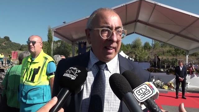 L'ultimo saluto a Gianni e Giulia nella loro Terranuova. LE VOCI - oOIMzW5N2ys