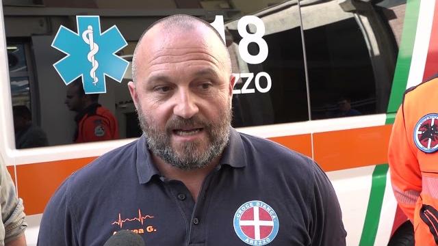 Va in arresto cardiaco e viene salvato dagli operatori della Croce Bianca - pZ1WmHxAAaU