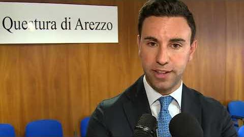 False attestazioni per avere il passaporto, sindaco e dipendenti comunali indagati - pmQr7wsUIWM