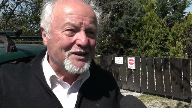 Raffica di furti a Policiano, ladri smurano la cassaforte e rubano un furgone - so-wN4y1wMw