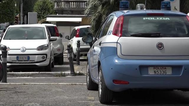 Aggredisce la compagna e poi si scaglia contro un poliziotto: arrestato - wV_9kPydGQI
