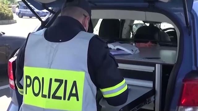 Arezzo, truffe agli anziani: due arresti e quattro denunciati - x1jH6gHeKDU