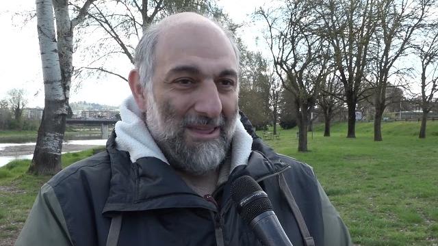 La storia di Mariano: "No gli aretini non sono omofobi, vi aspetto nel mio locale" - x1l9FaL8CNA