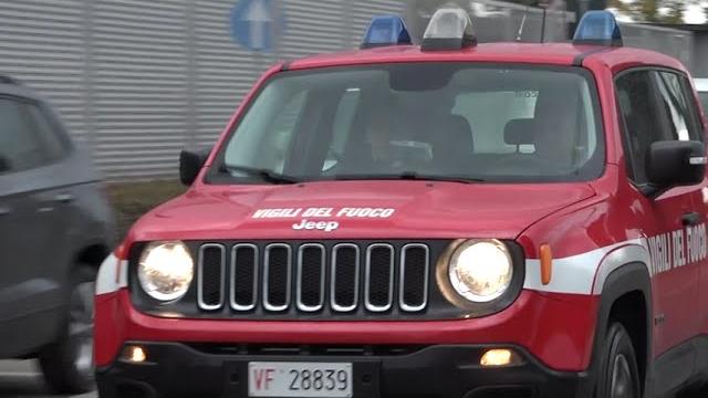 Grave incidente sul lavoro nell'Aretino. Operaio 40enne schiacciato da un macchinario - xwWDPsmRO2E