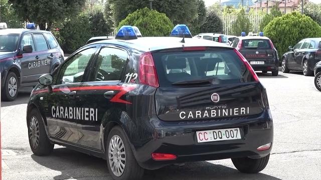 Truffe agli anziani, i carabinieri arrestano 3 giovani. Recuperata la refurtiva - xzuyX1ckvEs