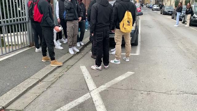 Termosifoni spenti da giorni: mobilitazione degli studenti dell’Isis Valdarno di San Giovanni - z2K_qGYU1P4