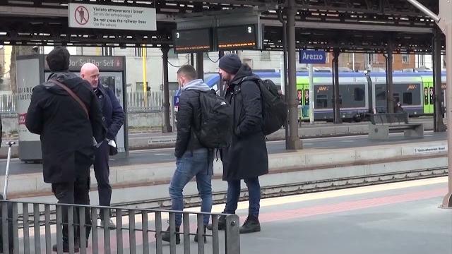 Treni deviati sulla linea lenta. Il Comitato dei pendolari del Valdarno: “così ancora più disagi” - 3DLi3EbmJOk