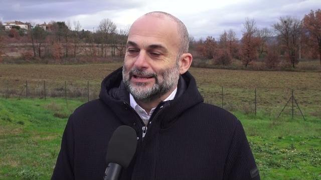 Cattivi odori: ecco come si svolgerà l'indagine olfatto metrica. Regole e requisiti dei 30 "nasi" - 3IeH-fWpZUw