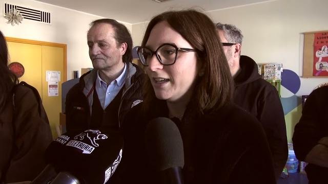 Doni in pediatria ai bimbi ricoverati da Juventus Club Valdichiana e dal Leo Club - 92Kh0BFSIDc