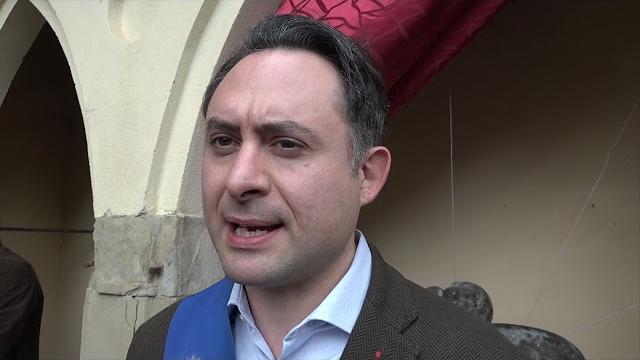 25 aprile, ad Arezzo una statua per le donne della Resistenza - AsvBfsF39pk