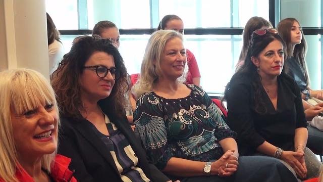 “Parole, suoni e colori per raccontare i diritti”, il concorso Unicef rivolto alle scuola - CH9eFEK-yi4