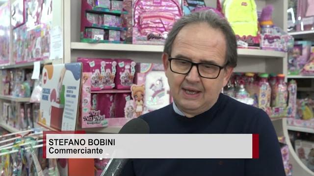 A Natale torna la solidarietà: l'iniziativa “Un sorriso in dono” della Croce Rossa - CRxxk7kgJZw