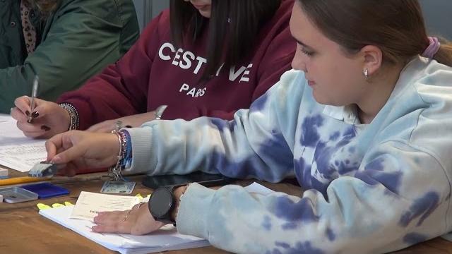 Regionali in Toscana, affluenza al minimo storico. E c'è chi ha ricevuto un'informazione sbagliata  - DCqGF-5JXwA