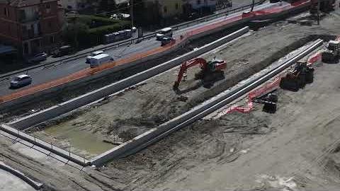 Maxi cantiere Via Fiorentina, apertura Via Golgi, ripresa dopo Pasqua e ristoro per le imprese - DWvJmTUKlso