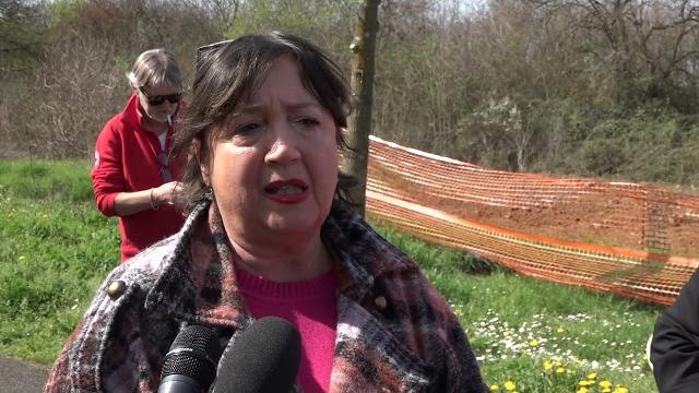 Antenna di via Sicilia, rabbia e delusione dai residenti: “faremo ricorso” - FeY_3z7lOP0