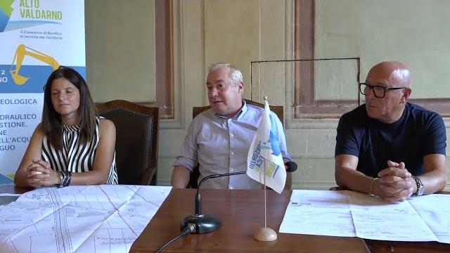 Rischio idraulico, l'intervento del Consorzio bonifica 2 Alto Valdarno a Monte San Savino - KXB8woMKXuM