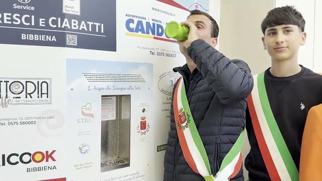 Via la plastica con i progetto “L’acqua che insegna alla sete”